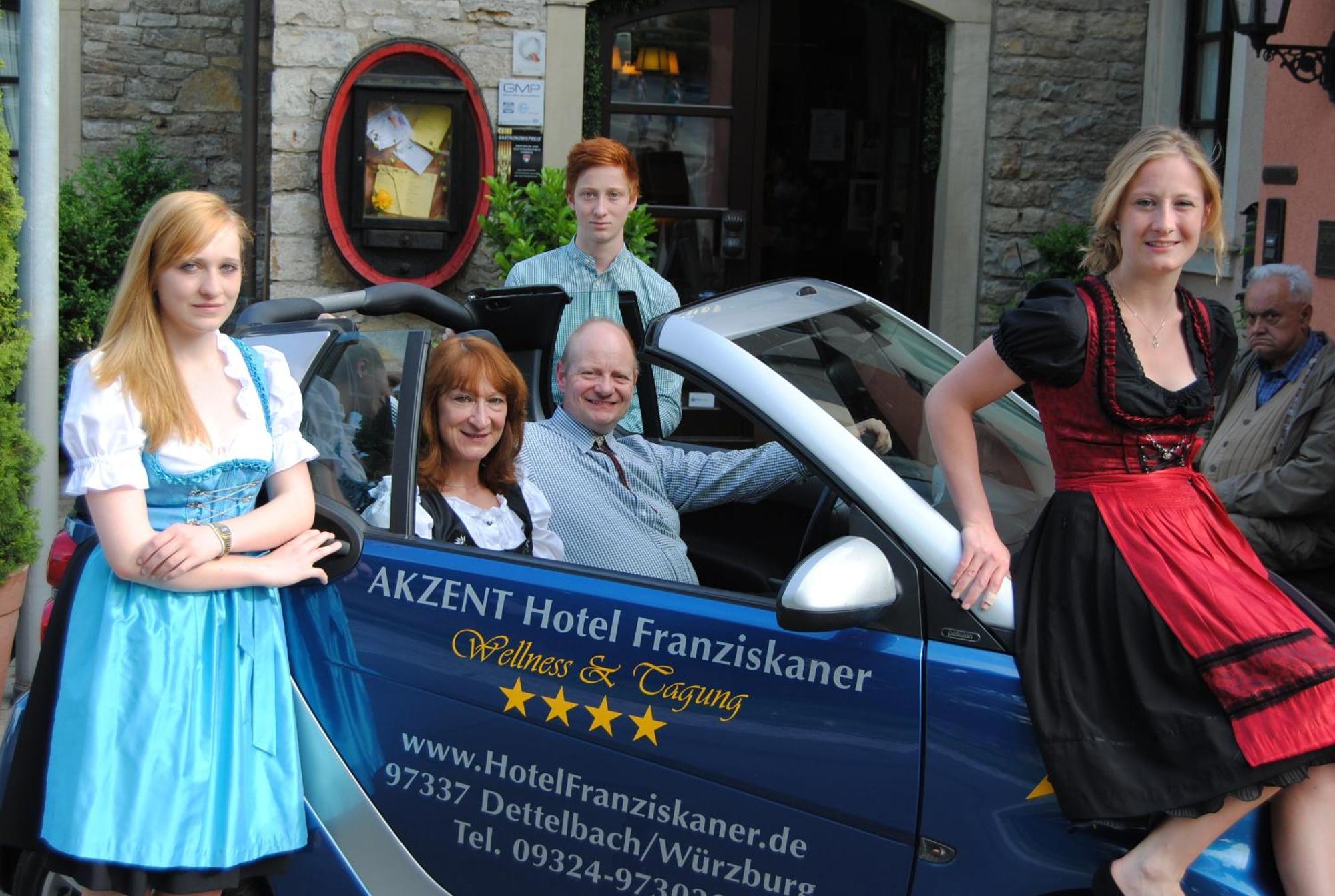 Akzent Hotel Am Bach Dettelbach Ruang foto