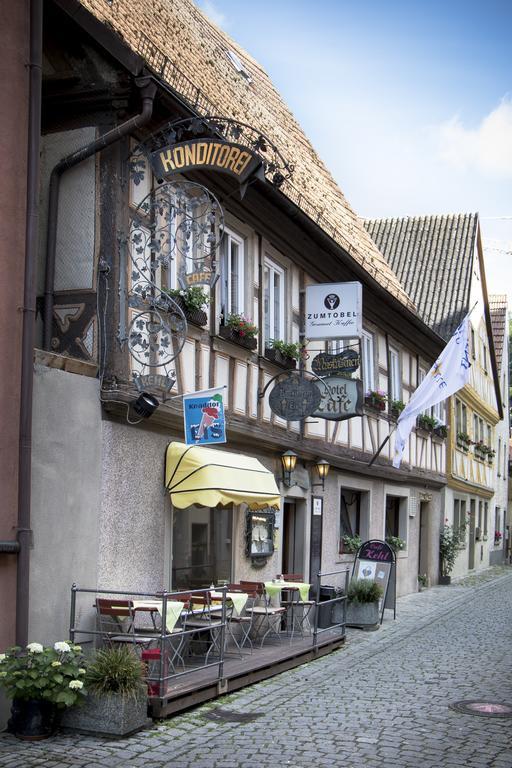 Akzent Hotel Am Bach Dettelbach Bagian luar foto