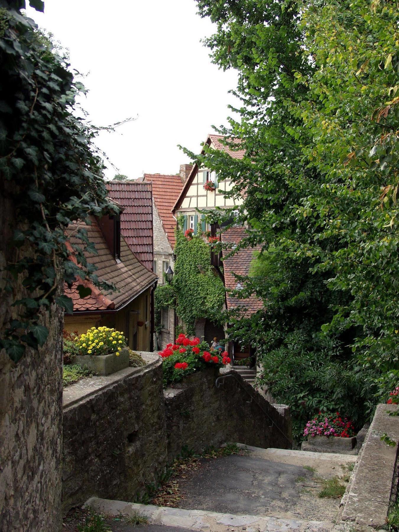 Akzent Hotel Am Bach Dettelbach Bagian luar foto